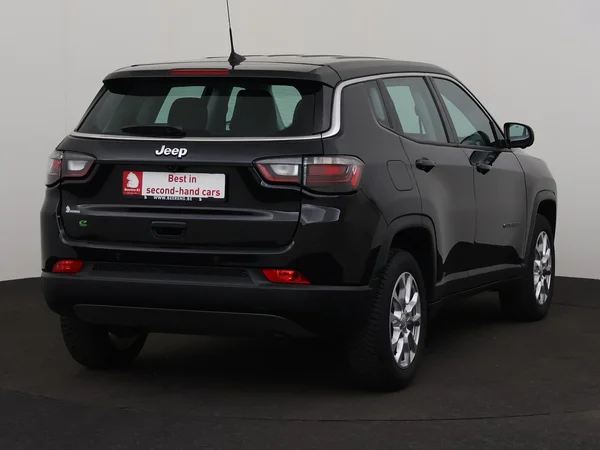 JEEP Compass (2024) — foto 23 van 29
