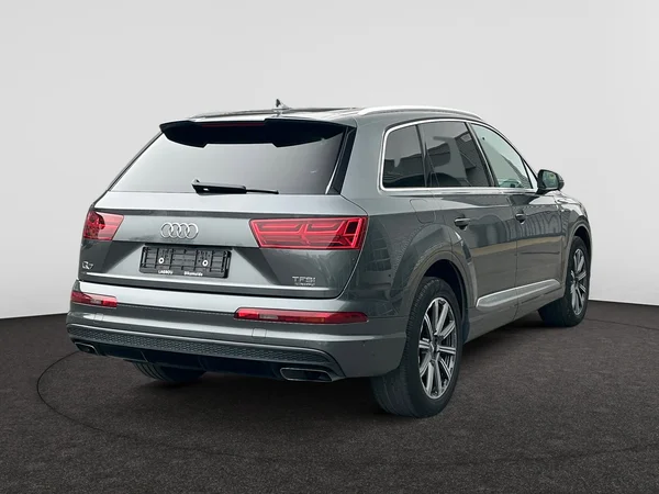 AUDI Q7 (2016) — foto 19 van 24