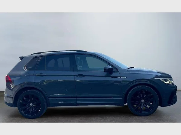 Volkswagen Tiguan (2022) — foto 21 van 27