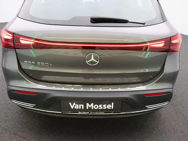Mercedes-Benz EQA (2025) — foto 13 van 26