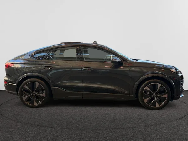 AUDI Q6 Sportback e-tron (2026) — foto 21 van 24