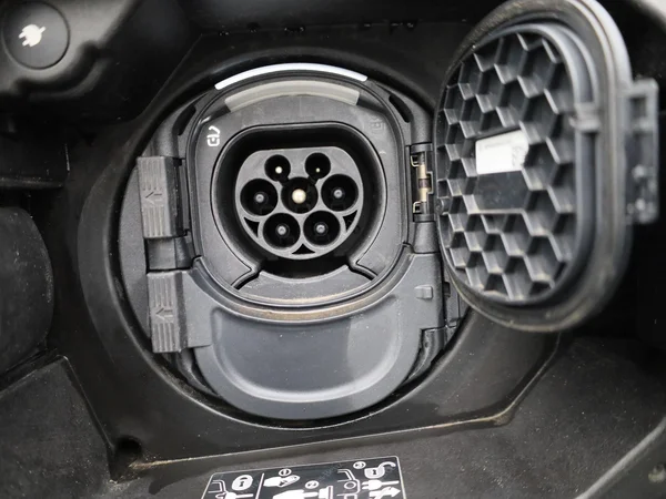 Mercedes-Benz EQB (2023) — foto 46 van 53