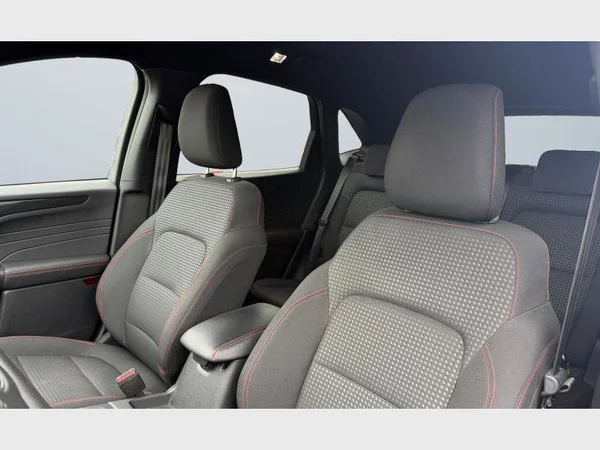 Ford Kuga (2021) — foto 28 van 28