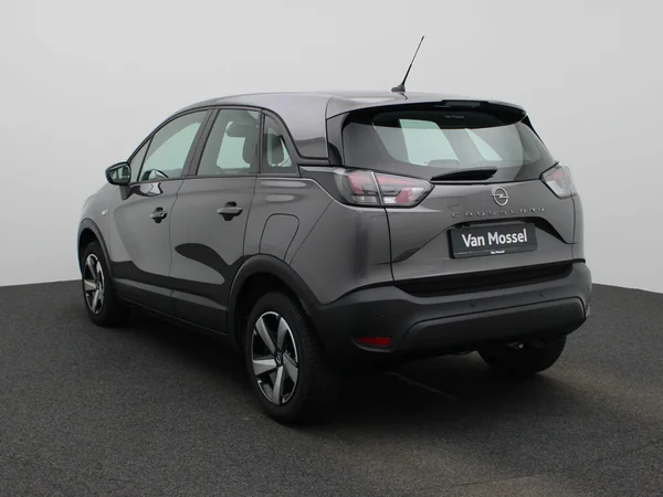 Opel Crossland (2022) — foto 12 van 31
