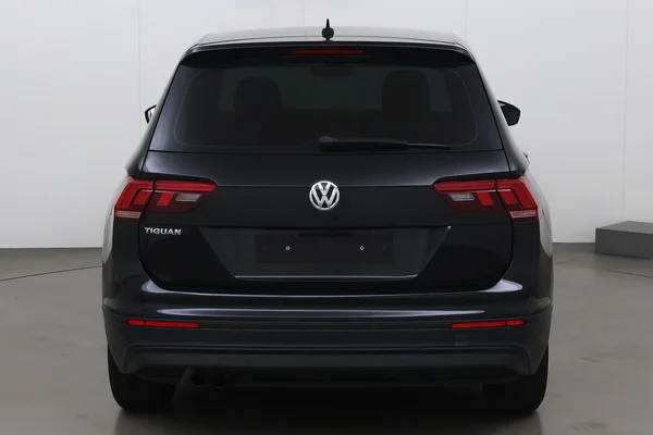 Volkswagen Tiguan (2018) — foto 17 van 22
