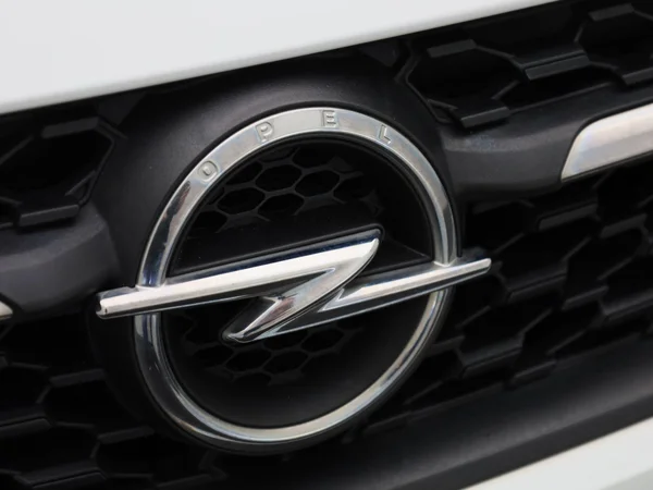 Opel Corsa (2023) — foto 22 van 36