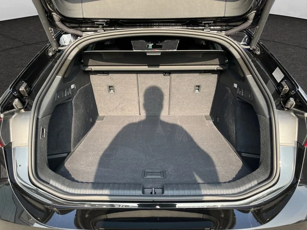 AUDI A6 Avant e-tron (2025) — foto 4 van 22