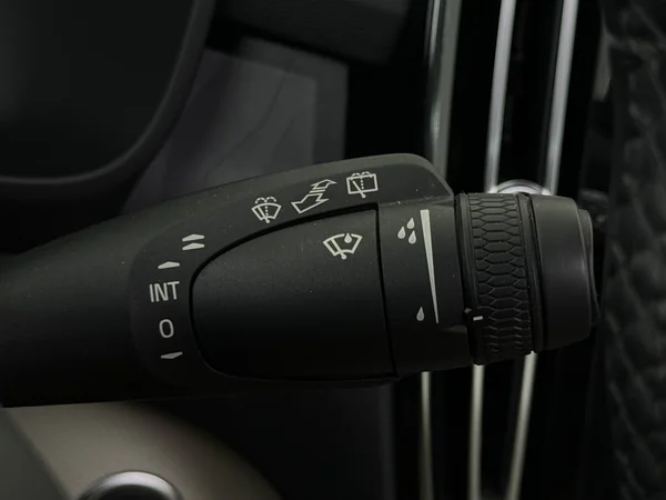 VOLVO XC40 (2022) — foto 17 van 34