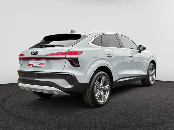 AUDI Q3 Sportback (2025) — foto 7 van 13