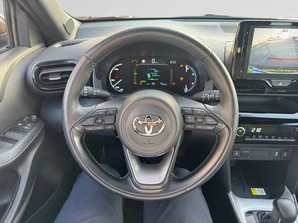 TOYOTA Yaris Cross (2024) — foto 11 van 24