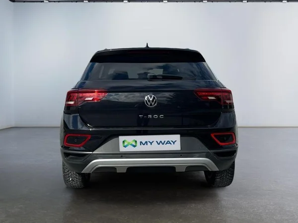 VOLKSWAGEN T-Roc (2022) — foto 27 van 31