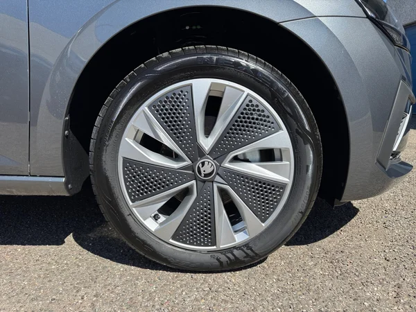 SKODA Scala (2026) — foto 8 van 22