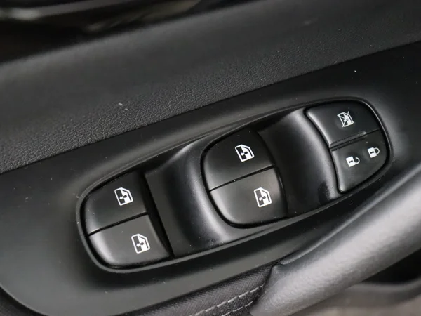 NISSAN Qashqai (2021) — foto 19 van 26
