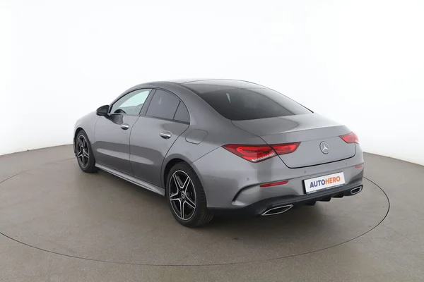 Mercedes-Benz CLA-Klasse (2023) — foto 10 van 16
