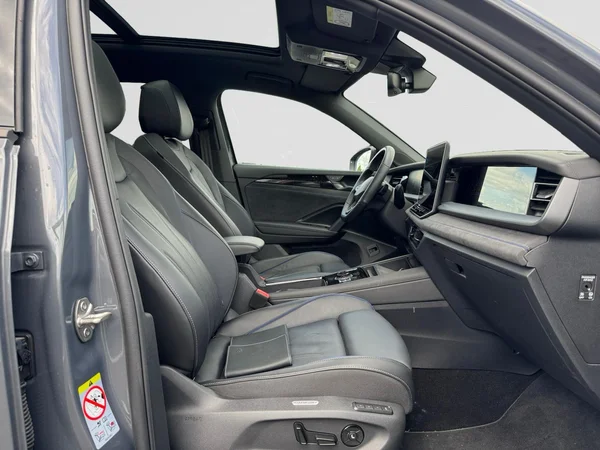 VOLKSWAGEN Tayron (2025) — foto 18 van 24