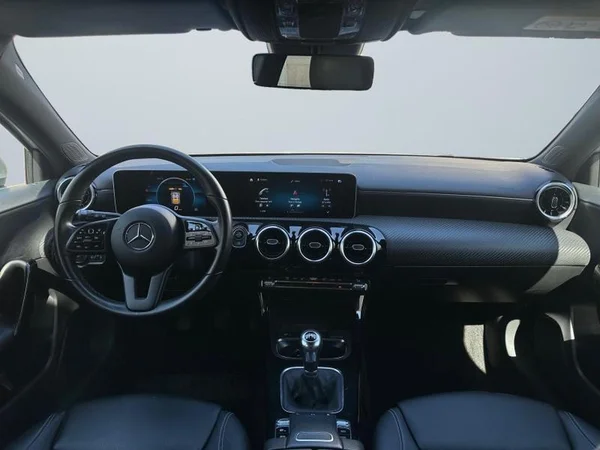 MERCEDES-BENZ A-Class (W177) (2019) — foto 5 van 25