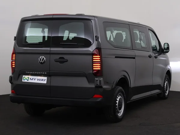 VOLKSWAGEN Transporter T7 32 Combi Lwb (2025) — foto 9 van 18