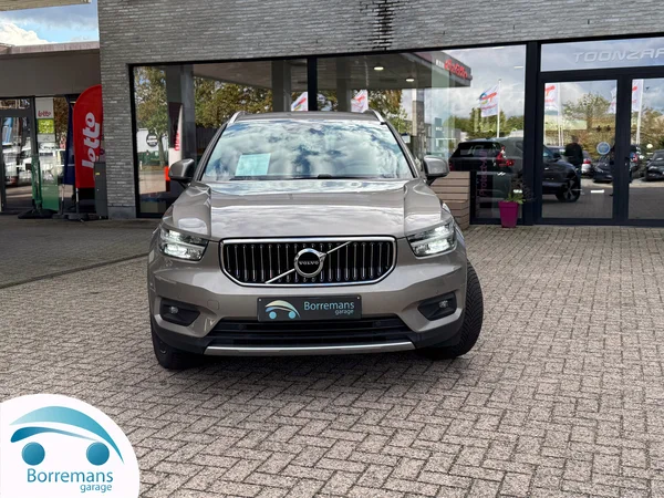 Volvo XC-40 (2020) — foto 37 van 44