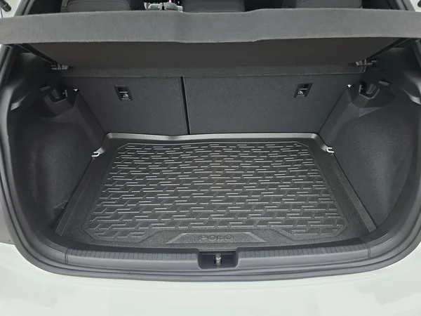 VOLKSWAGEN Polo (2024) — foto 10 van 32