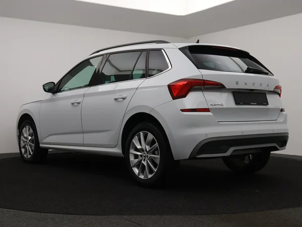 SKODA Kamiq (2024) — foto 2 van 26