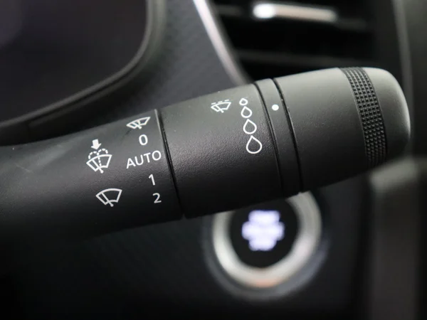 RENAULT Arkana (2021) — foto 17 van 27