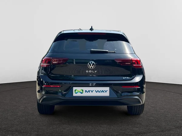 VOLKSWAGEN Golf VIII (2026) — foto 18 van 24