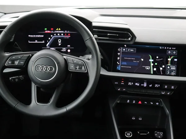AUDI A3 Sportback (2025) — foto 17 van 18