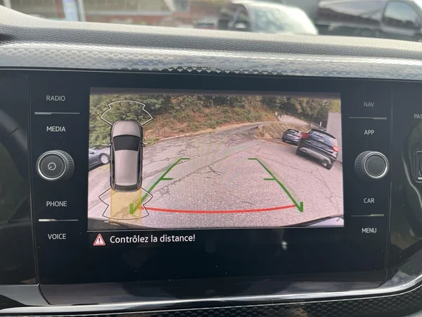 VOLKSWAGEN Polo (2022) — foto 9 van 18
