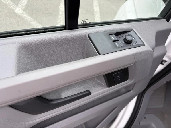 VOLKSWAGEN Crafter 40 (35) Lwb Dsl (2026) — foto 7 van 24