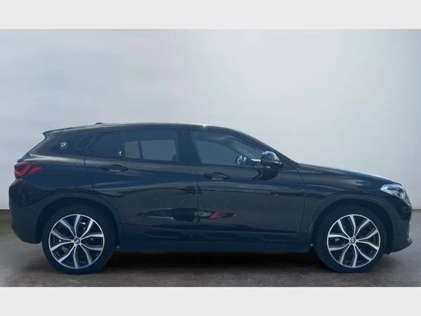 BMW X2 (2020) — foto 26 van 29