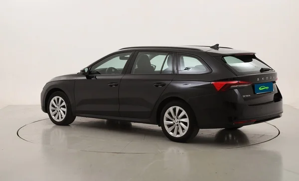 Skoda Octavia Sw (2024) — foto 20 van 26