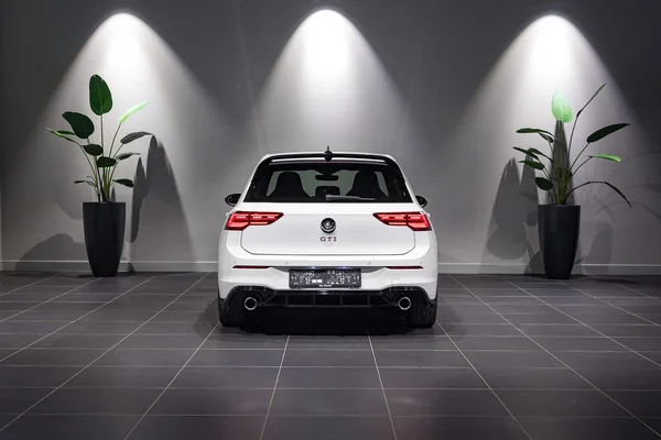 Volkswagen Golf (2020) — foto 36 van 40