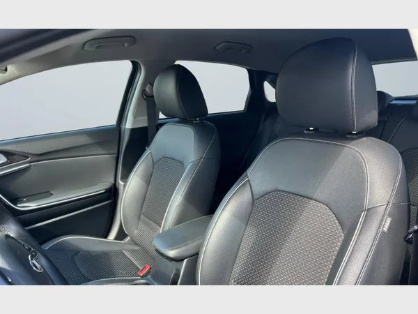 Kia CEED (2020) — foto 29 van 29