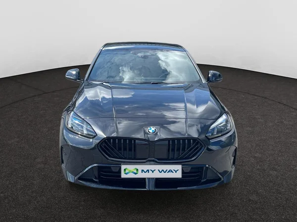 BMW 1 (F70) (2025) — foto 21 van 21