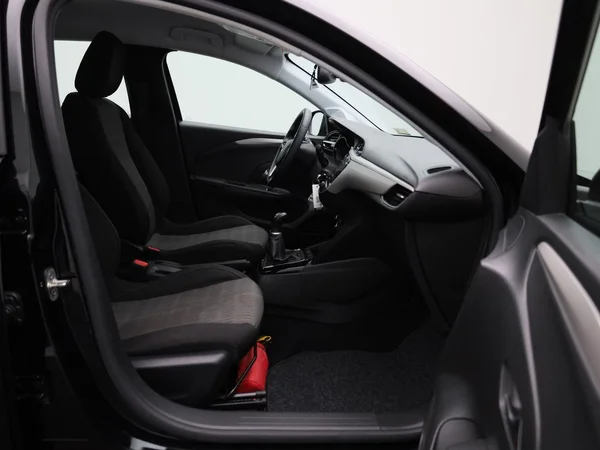 Opel Corsa (2022) — foto 25 van 38