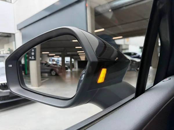 CUPRA Tavascan (2026) — foto 10 van 21