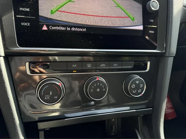 VOLKSWAGEN Golf VII Dsl (2017) — foto 9 van 13