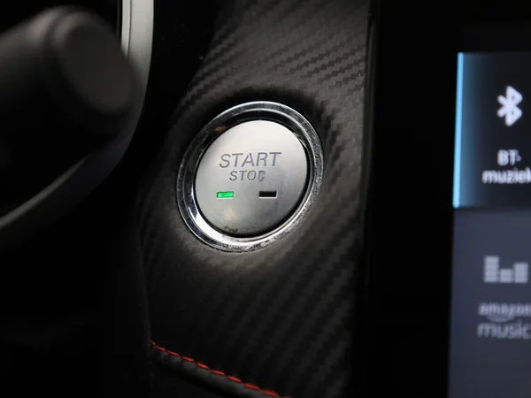 MG ZS EV (2022) — foto 15 van 47