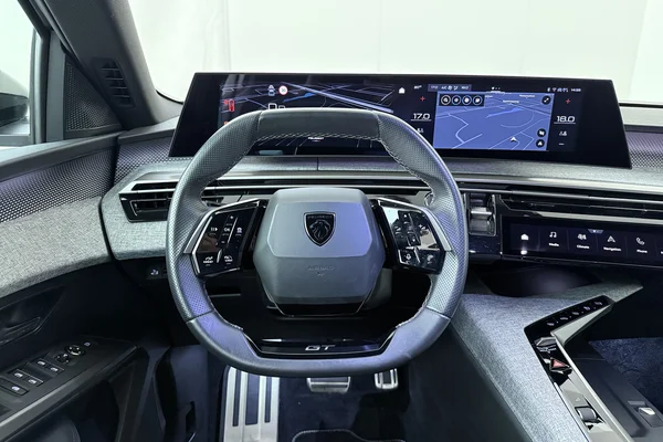 Peugeot 3008 (2025) — foto 2 van 17