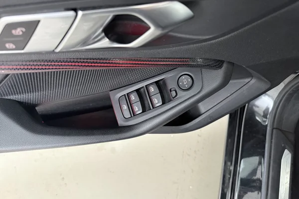 BMW 1 Hatch (F40) (2021) — foto 9 van 22