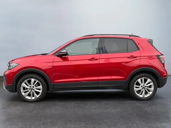 VOLKSWAGEN T-Cross (2024) — foto 25 van 29