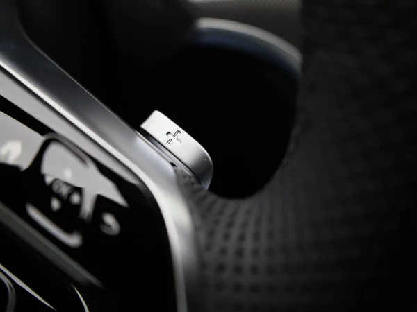 Mercedes-Benz C-Klasse (2025) — foto 17 van 50