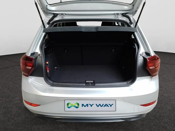 VOLKSWAGEN Polo (2024) — foto 14 van 23