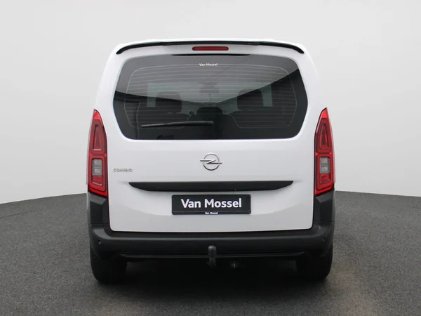 Opel Combo (2022) — foto 29 van 33