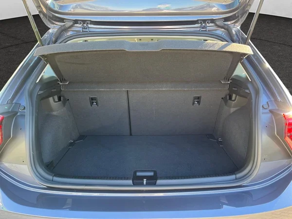 VOLKSWAGEN Polo (2025) — foto 3 van 21