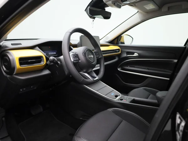 Jeep Avenger (2023) — foto 20 van 30