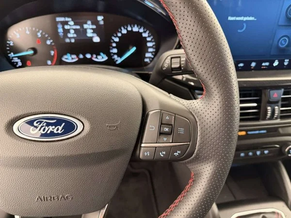 Ford Focus (2025) — foto 15 van 23
