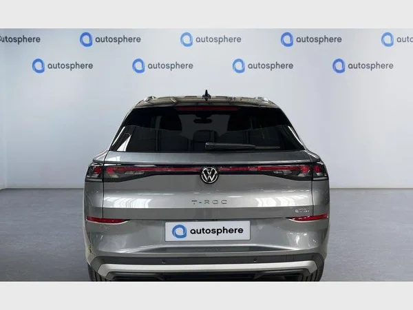 VOLKSWAGEN T-Roc (2026) — foto 24 van 29
