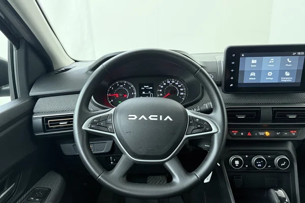 Dacia Sandero Stepway (2024) — foto 2 van 21
