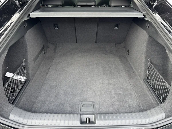 AUDI A6 Sportback e-tron (2025) — foto 4 van 24
